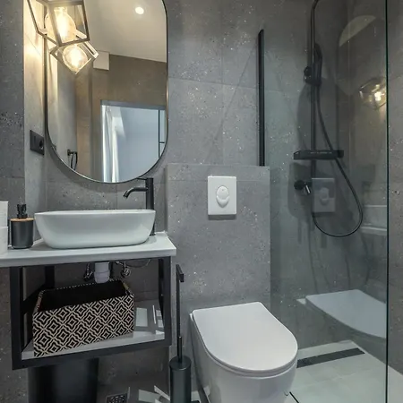 3 Vera I Ciro Novak, Sea View And Free Parking Apartment *