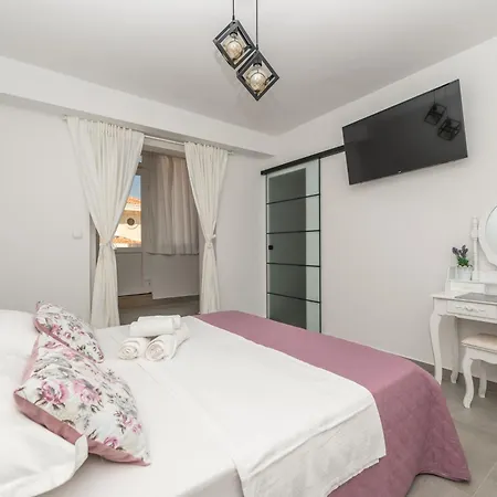 3 Vera I Ciro Novak, Sea View And Free Parking
